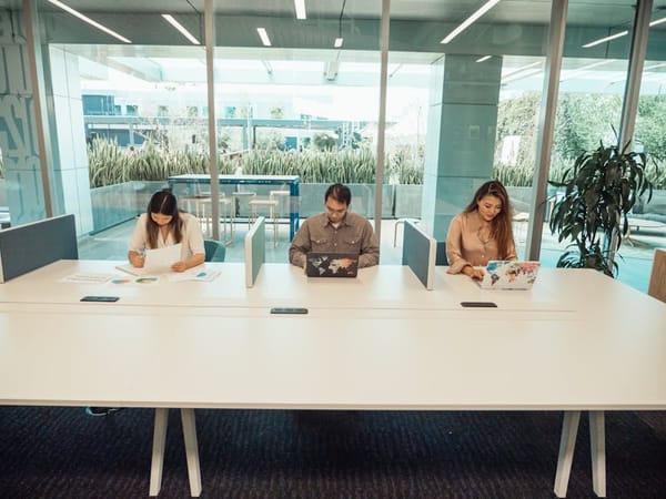 Coworking Etiquette in Asia: The Unwritten Rules Nobody Posts on the Wall